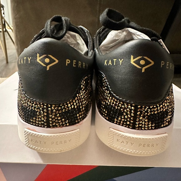 Katy Perry Rizzo Sneakers - Picture 4 of 7
